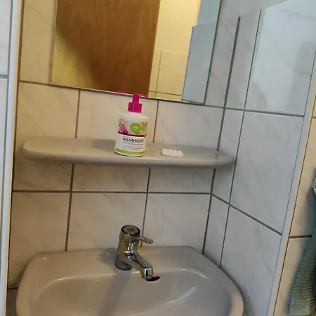 Feriehus Froh Ruhig Mit Naturgarten